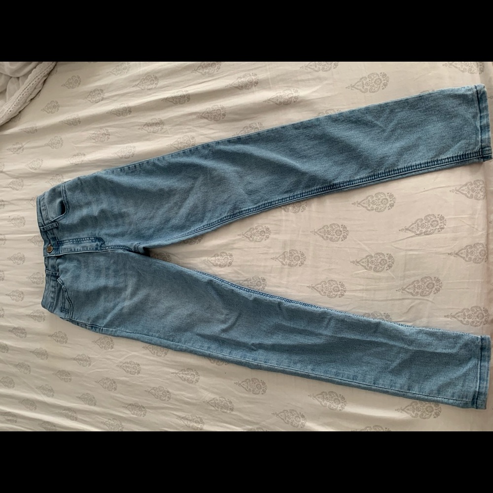 Forever 21 skinny jeans